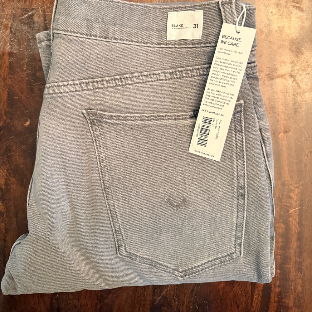 Joe's Jeans Men's Slim Straight in Soft Gray